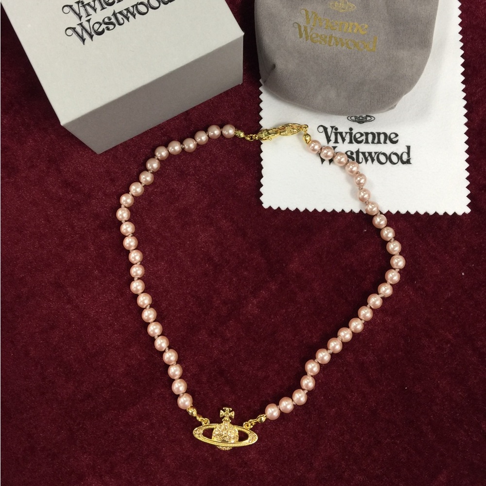 “Vivienne Westwood Mini Bas Relief Choker in Gold